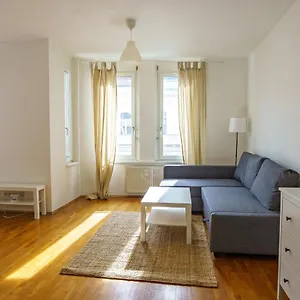 1080 , Viena Austria